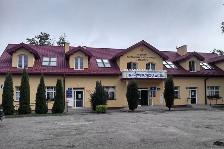Budynek Tarnowskiej Szkoły Wyższej